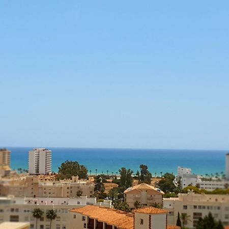Apartamento La Colina Azul 托雷莫利诺斯 外观 照片